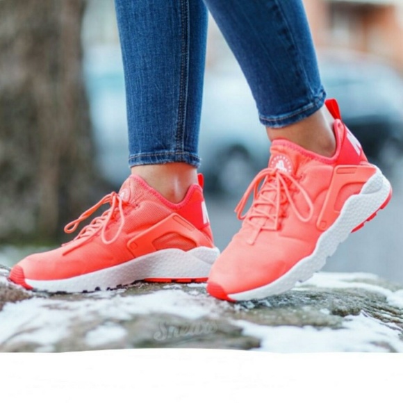 Nike Shoes - NIKE HUARACHE RUN ULTRA Bright Mango Trainers 6